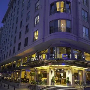 Ξενοδοχείο Titanic Taksim
